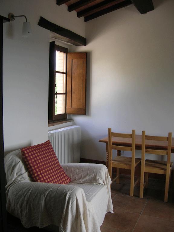 Agriturismo Caresto Villa Carbonesca Екстериор снимка