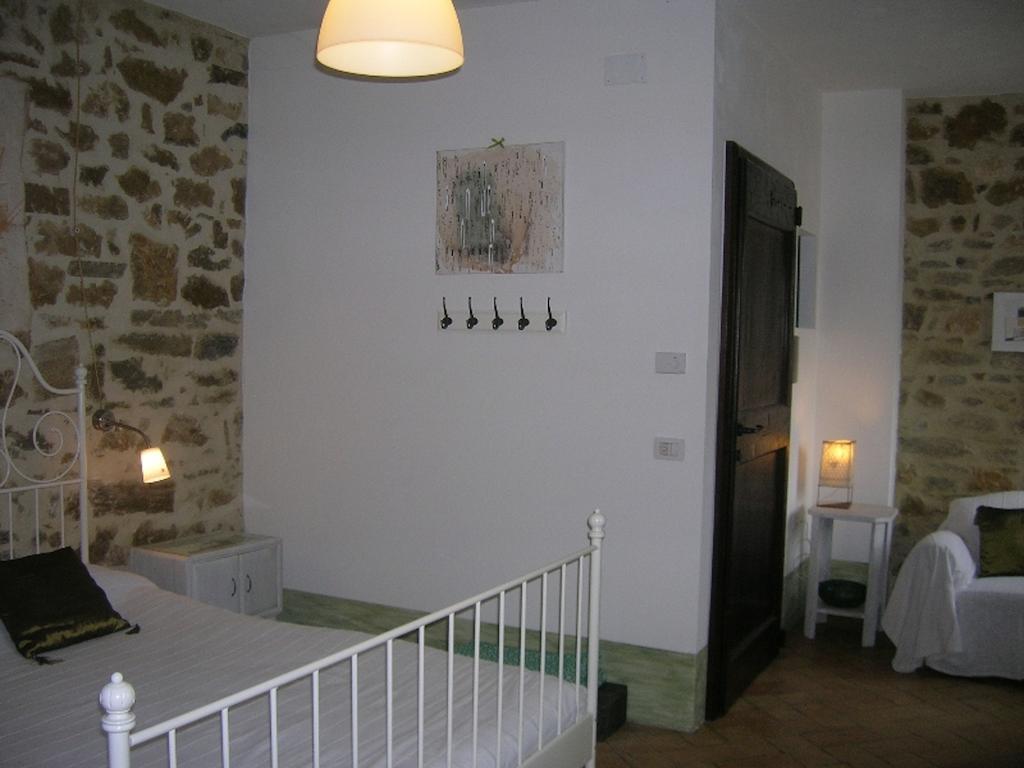 Agriturismo Caresto Villa Carbonesca Екстериор снимка